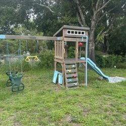 Kidkraft Outdoor Swing Set