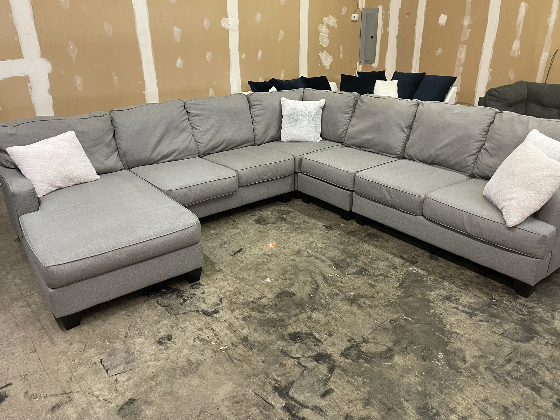Gray Sectional Couch Sofa With Chaise - Delivery!!