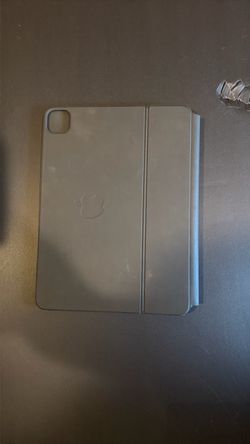 Apple Magic Keyboard for iPad Pro 11”