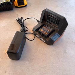 Ridgid R86093 18V Lithium-Ion Battery Charger