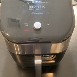 Instant Vortex Plus 6QT Air Fryer -  6-in-1 Functions 