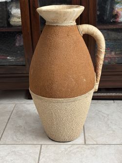 Decorative Pot/Vase