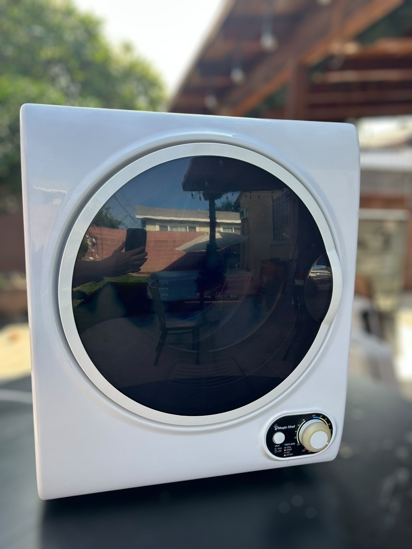 Magic Chef 1.5 Cu. ft. Compact Electric Dryer, White, 19.5 in L x 23.8 in H x 16.1 in D