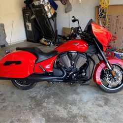 2016 Victory Cross Country