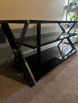 Black strong metal tv stand