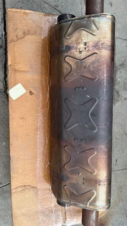 Porsche OEM - Dealer Takeoff 991 Carrera S Center Muffler