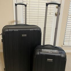 Luggage Brand New 2 Pcs Only 110$