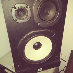 Jbl 3way Bookshelf Speakers