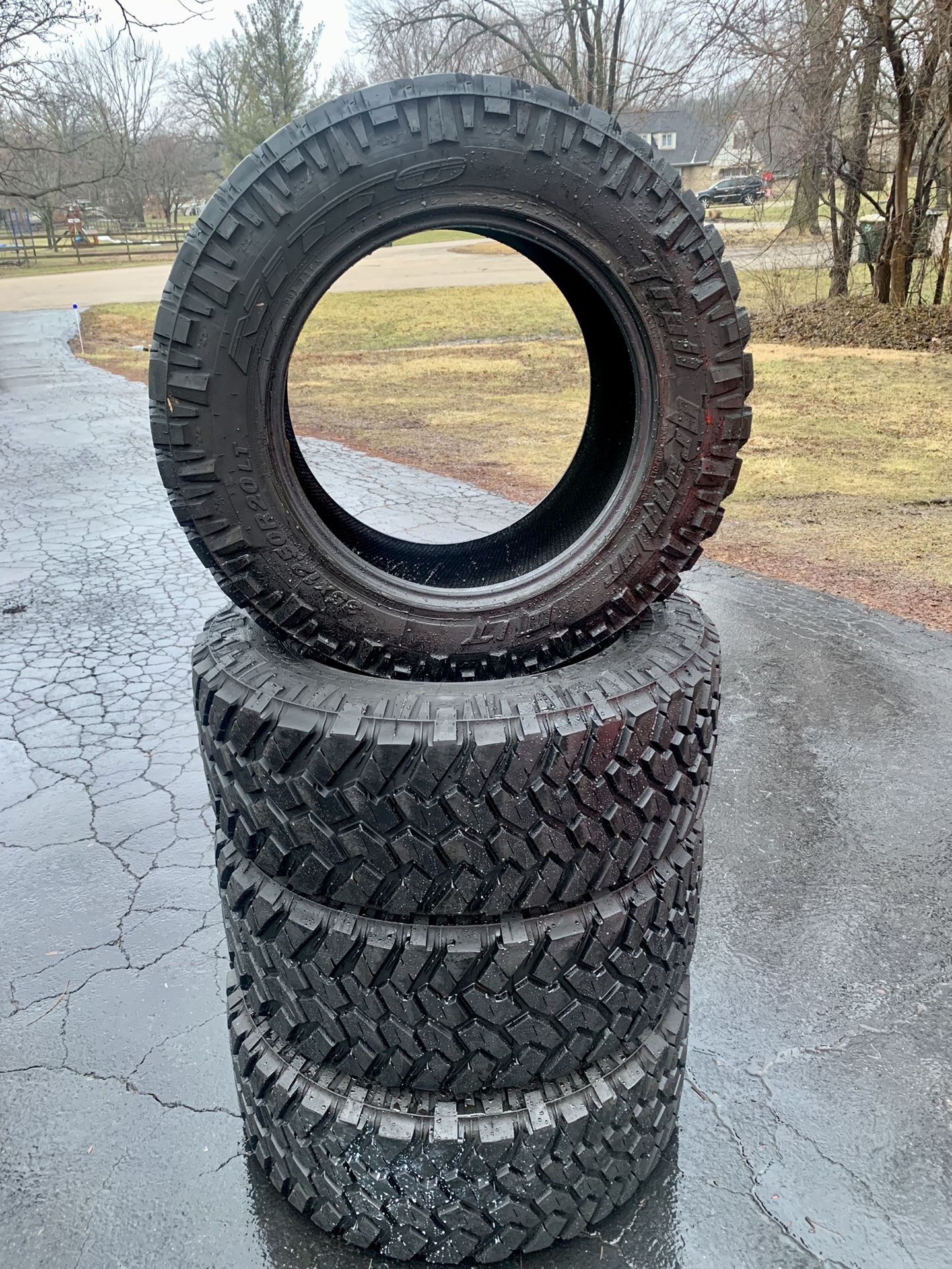 Nitto Trail Grappler M/T Mud Tires LT 35x12.50r20 Tires