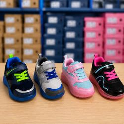 Kids athletic shoes/ daily wear shoes