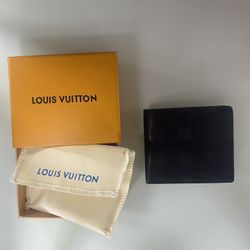 LV Wallet 