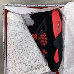 Jordan 4 Retro Red Thunder 
