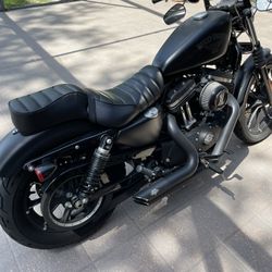 2016 Harley Davidson Iron 883