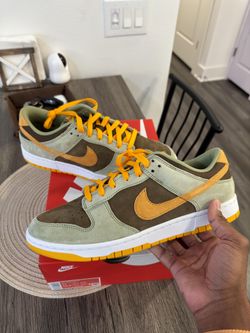 Dusty Olive Dunks size 11