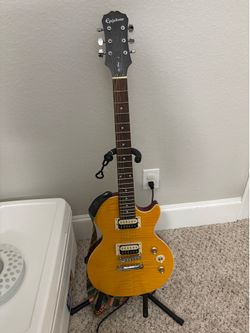 Epiphone Les Paul Style Electric Guitar – Stands Included Free