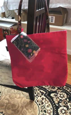 Tote bag