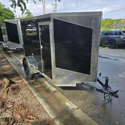 Hook & Line 5 × 8 Enclosed Trailer 3.5k