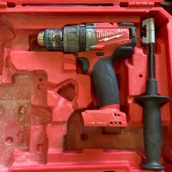 Milwaukee 18” Hammer Drill 