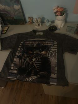 t shirt