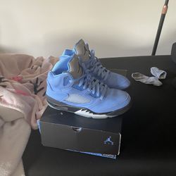 Jordan 5 University Blues 