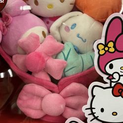 Hello kitty And Friends Flower Collectible 