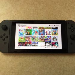 NINTENDO SWITCH V2 With 125 POPULAR SWITCH GAMES
