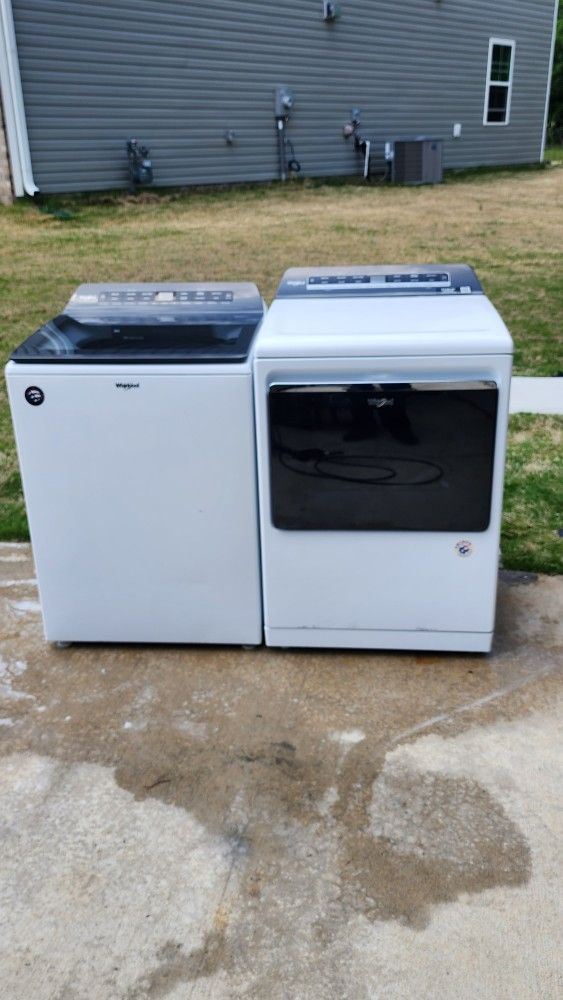 Whirlpool Washer And Dryer Set