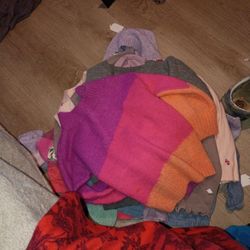 Girls Long Sleeve Shirts Sweaters Sweatshirts Hooded Non-hooded Size 3t's $1 Each There Is A Total Of 13