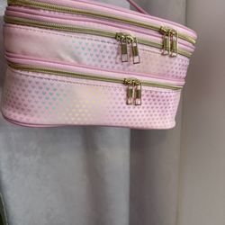 Makeup bag organizer