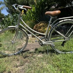 White Cruiser Bike