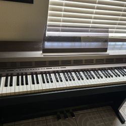 Roland 3500s Digital Piano