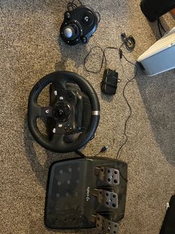 Logitech G920 Racing Wheel, Pedals & New Shifter – Xbox/PC
