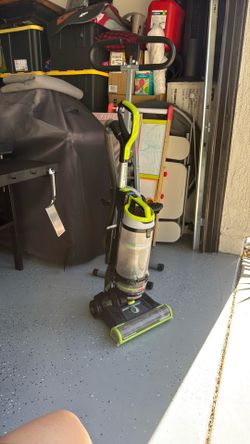 Bissell vacuum