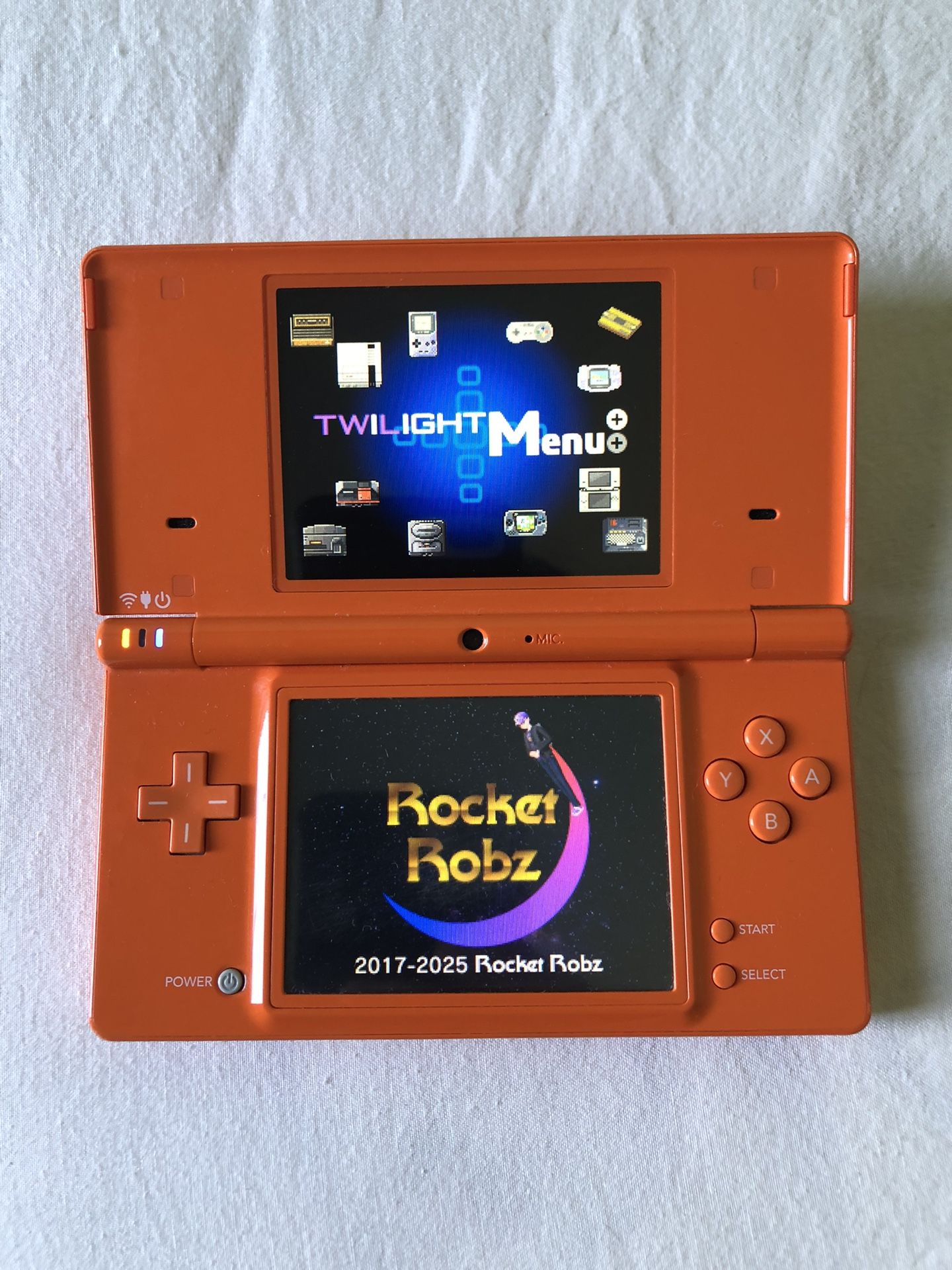 Nintendo DSi