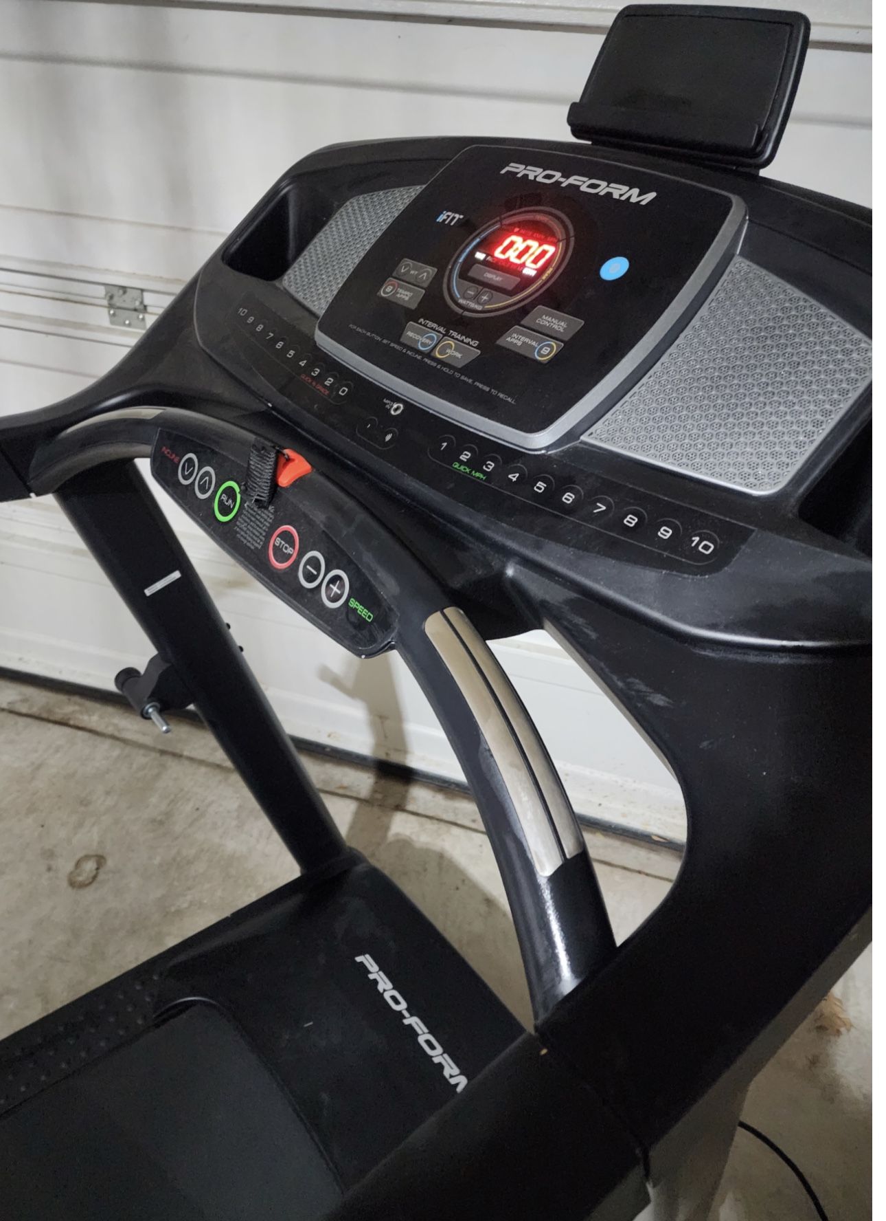ProForm Performance 400i Treadmill