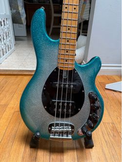 Sell or Trade Sire Z7 Bass