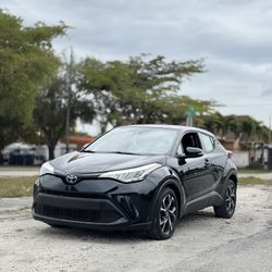 2021 Toyota C-HR XLE