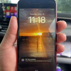 iPhone 8 Plus 