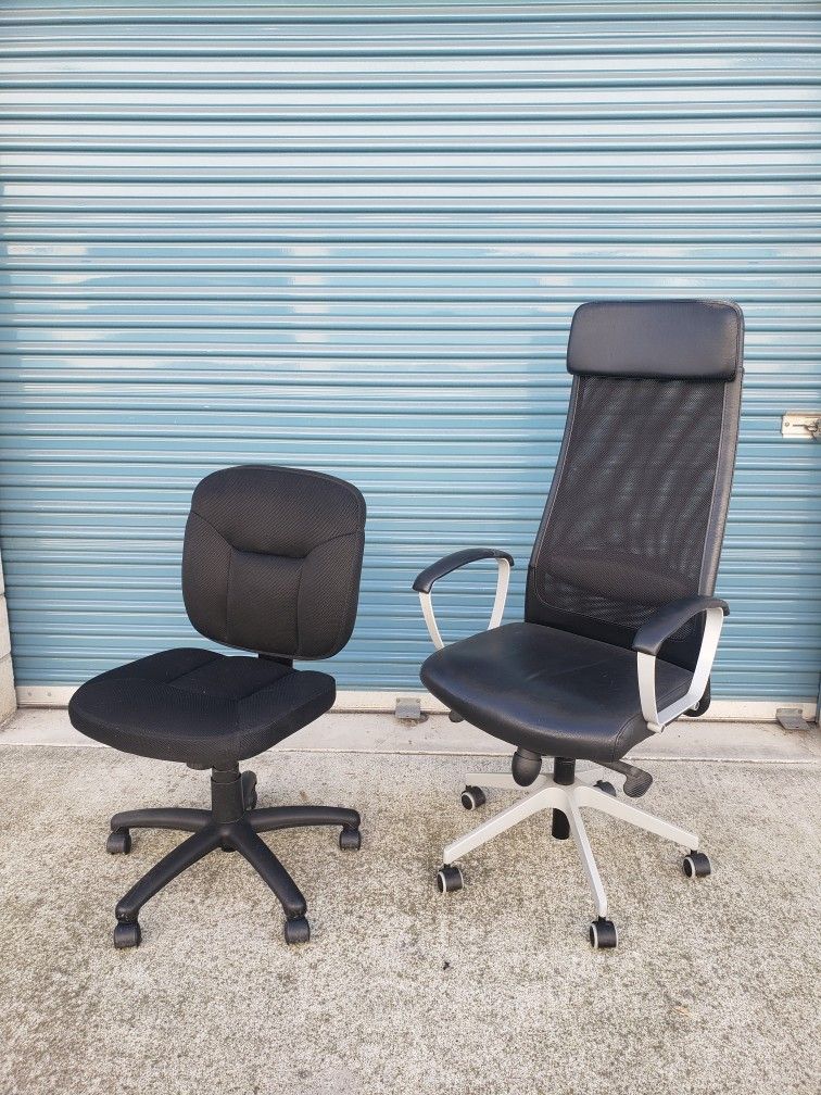 2 Office Chairs