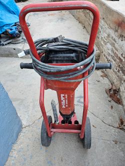 Hilti TE 3000-AVR Electric Jackhammer Breaker