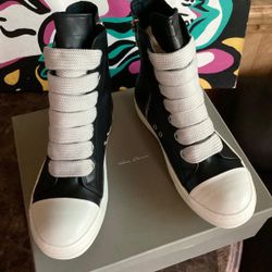 New Designer Shoes With Box 