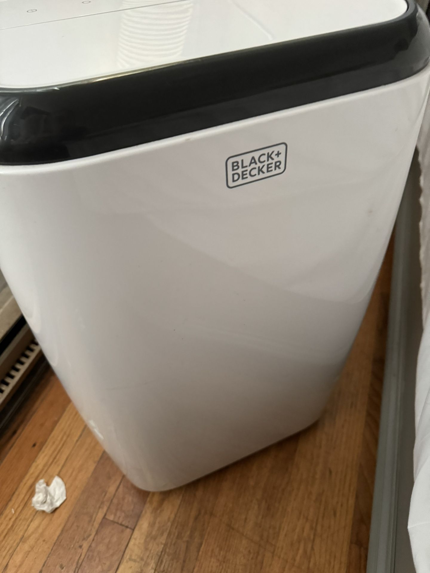 Black And Decker Air Condition Portable 
