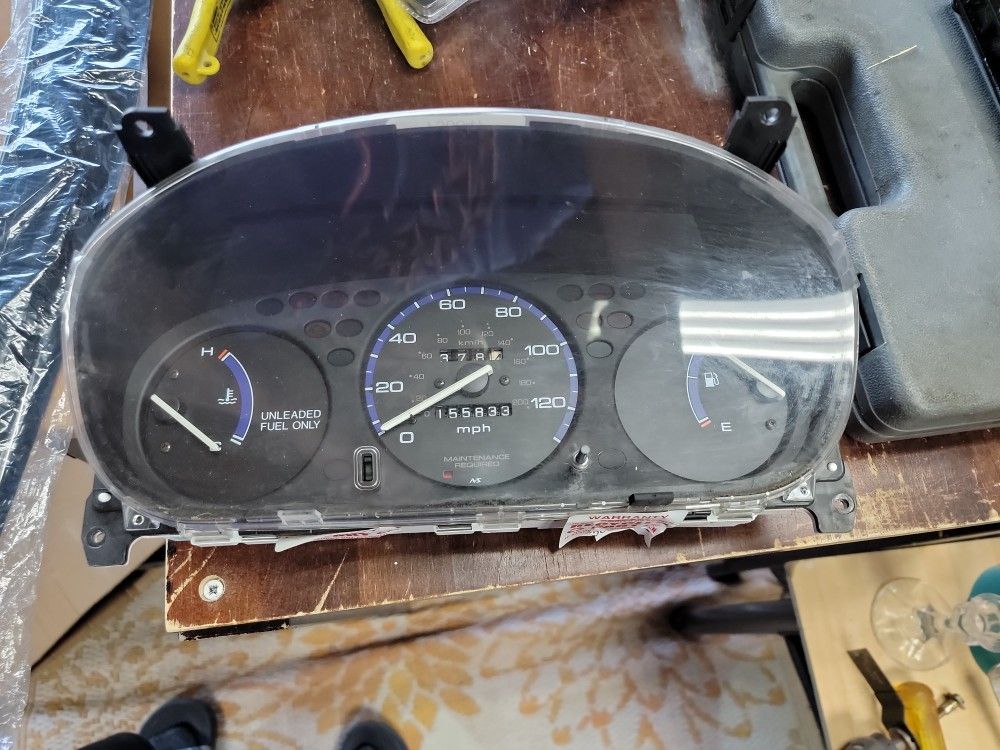 Guage Cluster Off Of A 97 Honda Civic