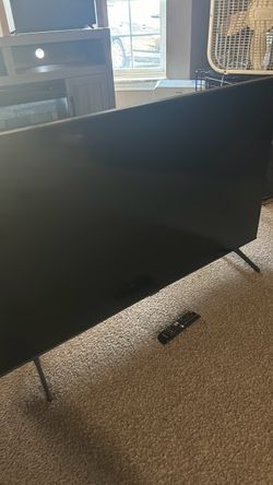 Samsung smart 50-inch tv with remote, good condition