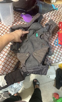 Gray/aqua Infantino Baby Carrier 