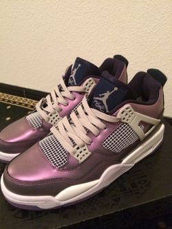 JORDAN RETRO 4. Size 12