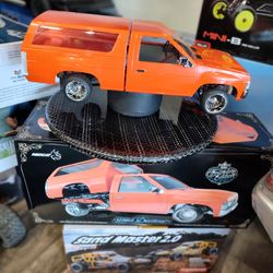Red cat racing RC lowrider dancing bed truck founders edition 1993 Nissan hardbody. Limited edition