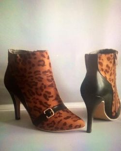 Brand new Leopard Ankle Boots size 8