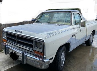 1987 Dodge D100