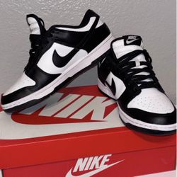 Women’s Nike Dunk Low